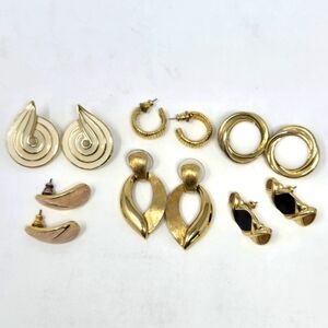 VINTAGE TRIFARI LOT OF 6 POST BACK EARRINGS GOLD TONE FASHION JEWELRY WOMEN 80S